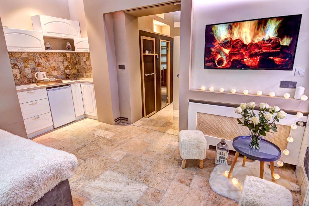 Apartments Marconio Wellness Club ベオグラード エクステリア 写真