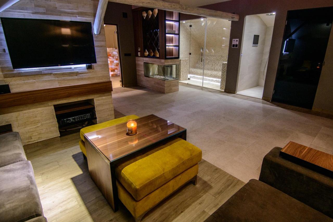 Apartments Marconio Wellness Club ベオグラード エクステリア 写真