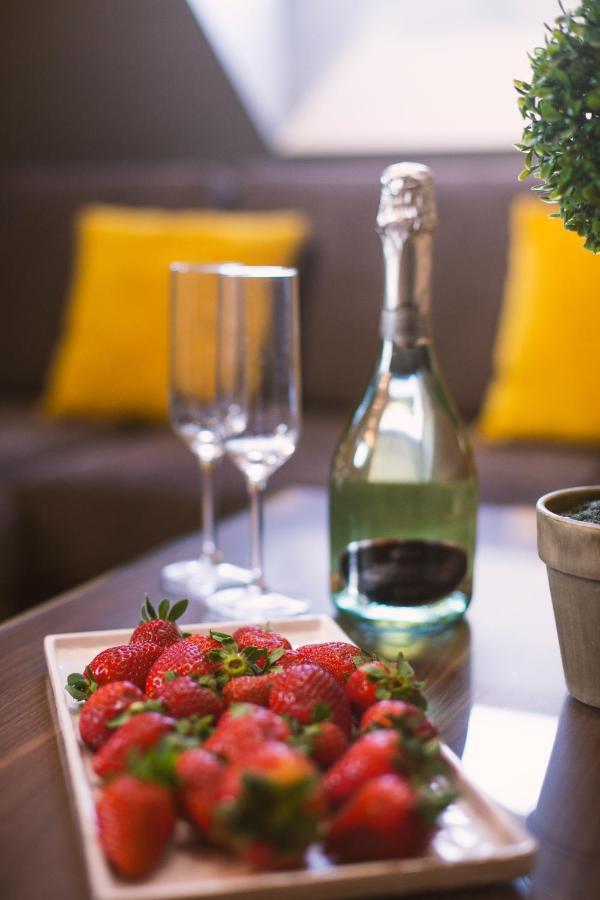 Apartments Marconio Wellness Club ベオグラード エクステリア 写真